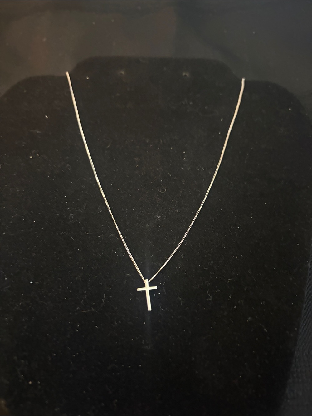 Minimalist Silver Cross Pendant Necklace - Women Jewelry